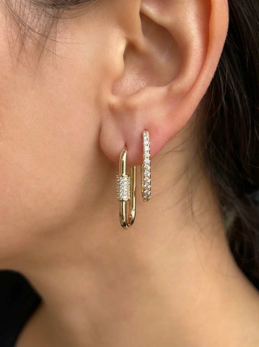 Hoop Earring with Zirconia