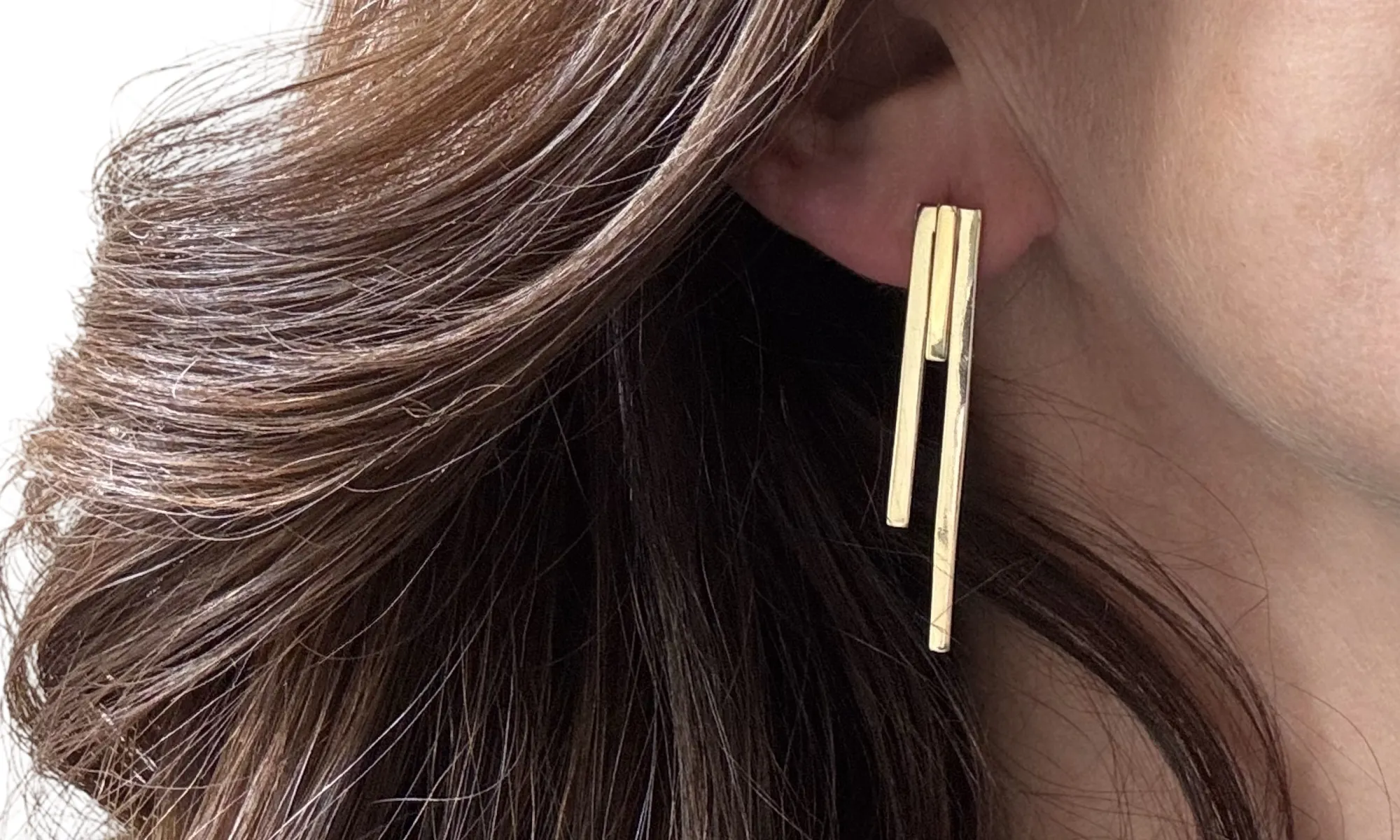 Modern Lines Ear Stud