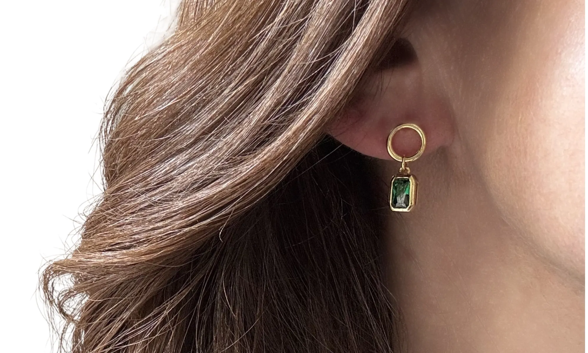 Earring with Green Stone