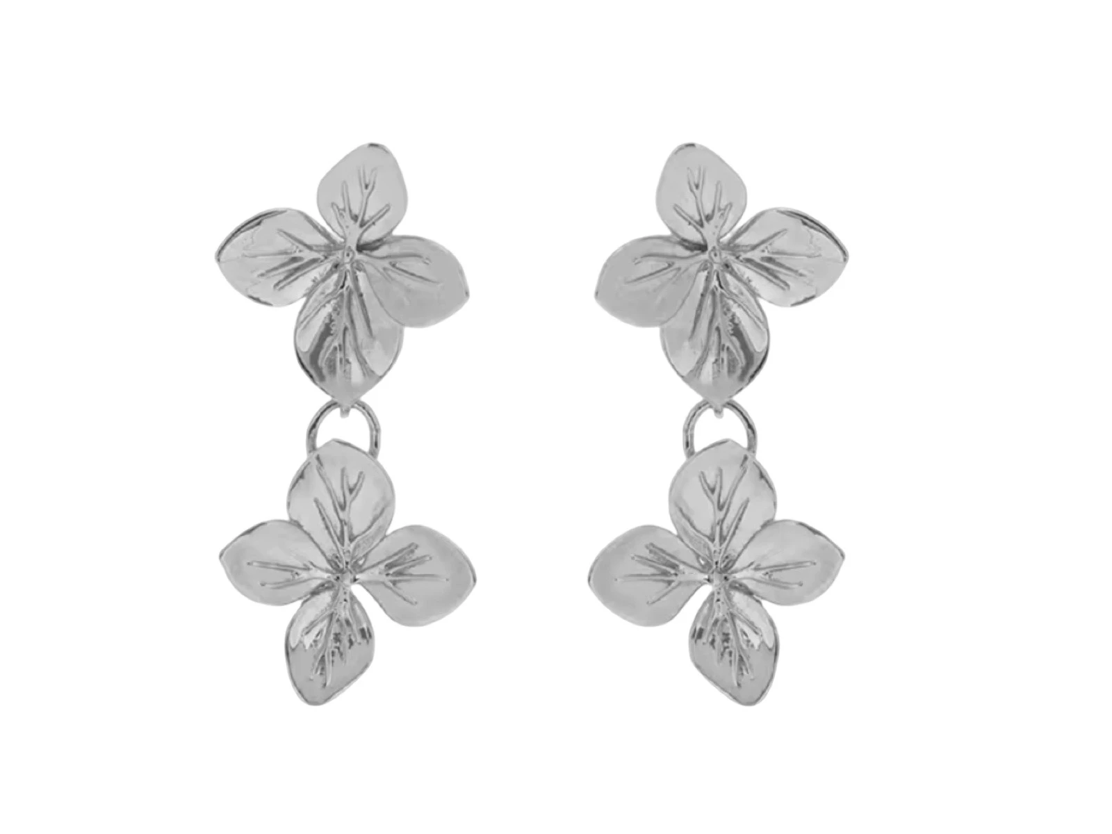 Zilveren oorhanger Bloem