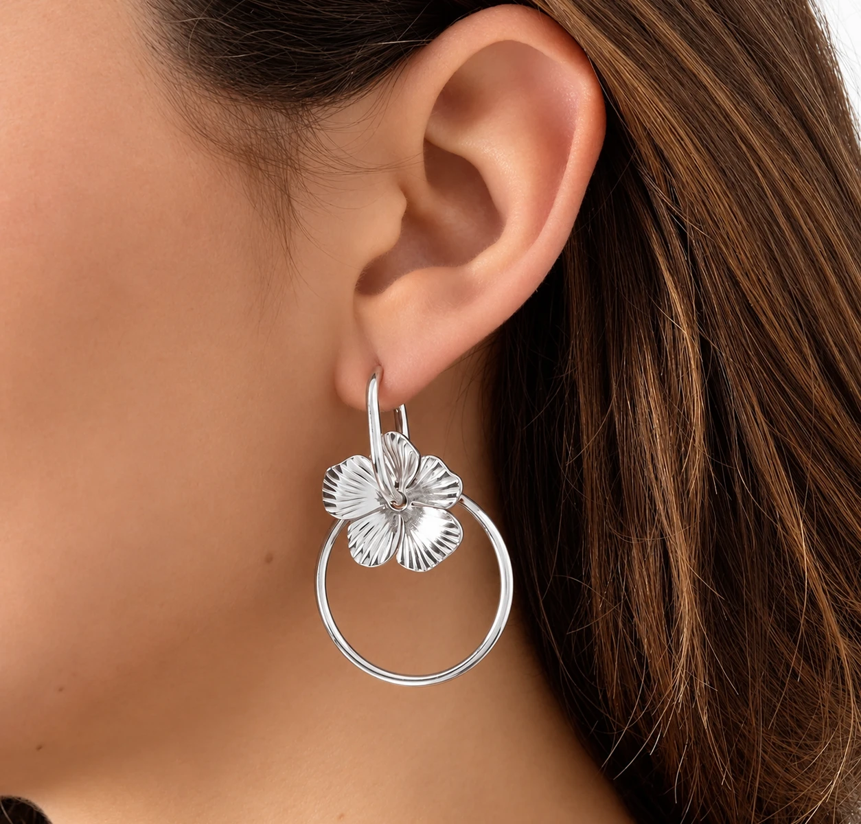 Oorringen fleurig zilver